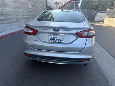 2016 Ford Fusion SE   - Photo 6 - Reseda, CA 91335