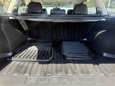 2011 Subaru Outback 2.5i Limited   - Photo 27 - Reseda, CA 91335