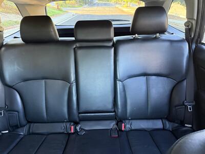 2011 Subaru Outback 2.5i Limited   - Photo 23 - Reseda, CA 91335