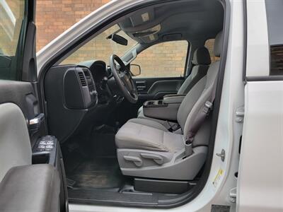 2017 Chevrolet Silverado 1500 Work Truck  4X4 --  5.3L V8 355hp -- Crew Cab -  Backup Camera - Bluetooth - NO Accident - Clean Title - All Serviced - Photo 19 - Wood Dale, IL 60191