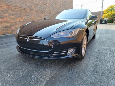 2015 Tesla Model S P85D  AWD -- 691hp -- Performance Package  - 312 Miles on Full Charge - Save $$$ on Gas - Panorama Roof - Auto Pilot - Clean Title - Photo 40 - Wood Dale, IL 60191