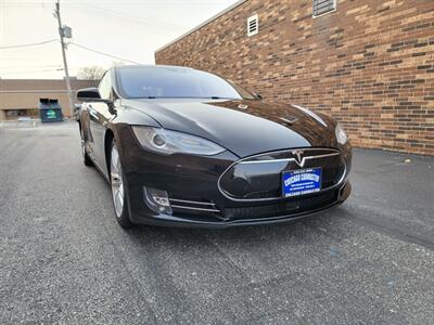 2016 Tesla Model S 70D AWD -- 250 Miles on Full Charge --  Ultra High Fidelity Sound - Autopilot - Premium Upgrades Package - Standard Suspension - Power and Lighting Package - Clean Title - Photo 15 - Wood Dale, IL 60191