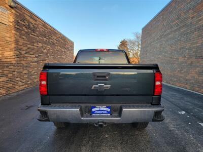 2017 Chevrolet Silverado 1500 LT 4X4 -- Extended Double Cab - Cab - 1 Owner -  Backup Camera - Bluetooth - NO  Accident - Clean Title - All Serviced - Photo 8 - Wood Dale, IL 60191