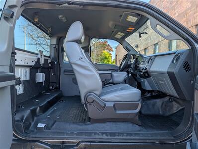 2014 Ford F-250 Super Duty XL 4X4 -- FX4 Off Road Pkg -- SuperCab  - Power Stroke 6.7L Biodiesel Turbo V8 400hp - NO Accident - All Serviced - Clean Title - Photo 24 - Wood Dale, IL 60191