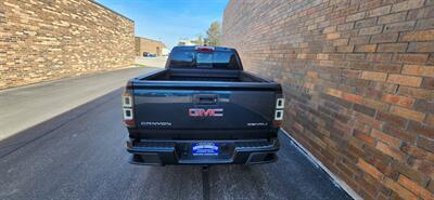 2018 GMC Canyon Denali AWD - Duramax 2.8L Diesel Turbo - Crew Cab - Navigation - Backup Camera - Bluetooth - 1 Owner - NO Accident - Clean Title - All Serviced - Photo 8 - Wood Dale, IL 60191