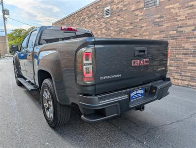2018 GMC Canyon Denali AWD - Duramax 2.8L Diesel Turbo - Crew Cab - Navigation - Backup Camera - Bluetooth - 1 Owner - NO Accident - Clean Title - All Serviced - Photo 38 - Wood Dale, IL 60191