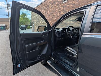 2018 GMC Canyon Denali AWD - Duramax 2.8L Diesel Turbo - Crew Cab - Navigation - Backup Camera - Bluetooth - 1 Owner - NO Accident - Clean Title - All Serviced - Photo 19 - Wood Dale, IL 60191