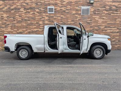 2023 Chevrolet Silverado 1500 Work Truck 4WD -- 4dr CREW CAB - Backup Camera - Bluetooth - 1 Owner - NO Accident - Clean Title - Photo 30 - Wood Dale, IL 60191