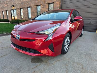 2016 Toyota Prius Three -- One Owner - Navigation - 52 Miles per  Galllon - Backup Camera - Bluetooth - NO Accident - Clean Title - All Serviced - Photo 35 - Wood Dale, IL 60191