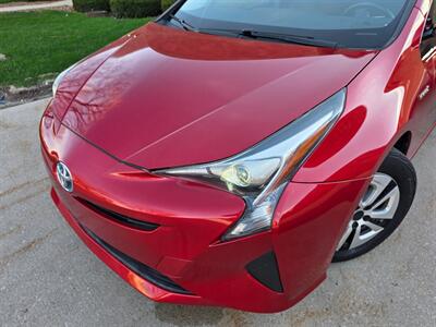 2016 Toyota Prius Three -- One Owner - Navigation - 52 Miles per  Galllon - Backup Camera - Bluetooth - NO Accident - Clean Title - All Serviced - Photo 32 - Wood Dale, IL 60191