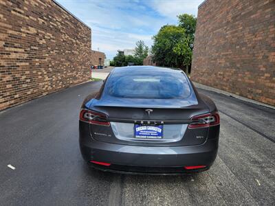 2017 Tesla Model S 90D AWD -- 329 Miles on Full Charge -  Subzero Weather Features - Full-self Driving Capability - Ultra High Fidelity Sound - Autopilot - Premium Upgrades Package - Smart Air Suspension - Power and Lighting Package - Photo 6 - Wood Dale, IL 60191