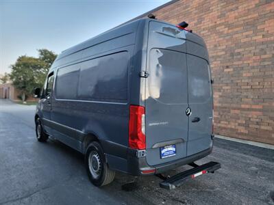 2019 Mercedes-Benz Sprinter 2500 High Roof Cargo -- BlueTEC 3.0L Diesel Turbo  -- 1 Owners -  Backup Camera - Bluetooth - NO Accident - Clean Title - All Serviced - Photo 4 - Wood Dale, IL 60191