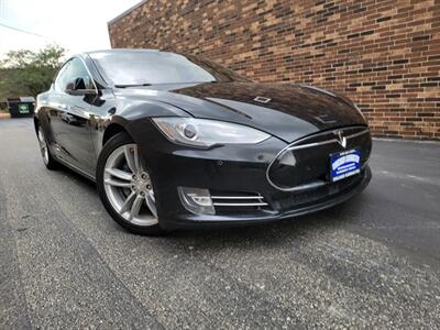 2016 Tesla Model S 85D AWD -- 310 Miles Full Charge -  Autopilot - Subzero Weather Package - Premium Upgrades Package - SunRoof - Standard Suspension - Power Lighting Package - Clean Title - Photo 3 - Wood Dale, IL 60191
