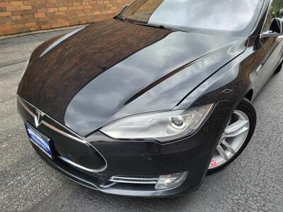 2016 Tesla Model S 85D AWD -- 310 Miles Full Charge -  Autopilot - Subzero Weather Package - Premium Upgrades Package - SunRoof - Standard Suspension - Power Lighting Package - Clean Title - Photo 34 - Wood Dale, IL 60191