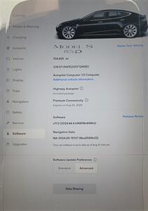 2016 Tesla Model S 85D AWD -- 310 Miles Full Charge -  Autopilot - Subzero Weather Package - Premium Upgrades Package - SunRoof - Standard Suspension - Power Lighting Package - Clean Title - Photo 10 - Wood Dale, IL 60191