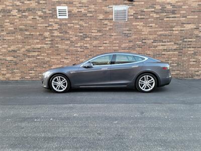 2015 Tesla Model S 70D AWD - 255 Miles with Full Charge -- Sunroof -  Autopilot - Premium Upgrades Package - Standard Suspension - Power and Lighting Package - NO Accident - Clean Title - Photo 3 - Wood Dale, IL 60191
