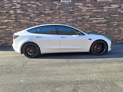 2021 Tesla Model 3 Long Range AWD - 300 Miles on Full Charge -  Full Self-Driving Capability - Cold Weather Package - AutoPilot - 1 Owner - NO Accident - Clean Title - Photo 6 - Wood Dale, IL 60191