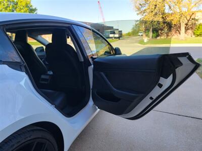 2021 Tesla Model 3 Long Range AWD - 300 Miles on Full Charge -  Full Self-Driving Capability - Cold Weather Package - AutoPilot - 1 Owner - NO Accident - Clean Title - Photo 25 - Wood Dale, IL 60191