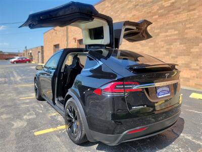 2016 Tesla Model X 90D AWD -- 3rd Row Seats - Autopilot -  Subzero Weather Package - Smart Air Suspension - Save $$$ on Gas - Charge & Drive - Wheel & Tire Protection Plan Expires Nov 2025  - Clean Title - NO Accident - Photo 3 - Wood Dale, IL 60191