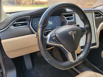 2015 Tesla Model S 90 - UpGraded Battery - 280 Miles with Full Charge  - Highway Auto Pilot - Save $$$ on Gas - Charge & Drive - NO Accident - Clean Auto check Report & Title - Photo 33 - Wood Dale, IL 60191