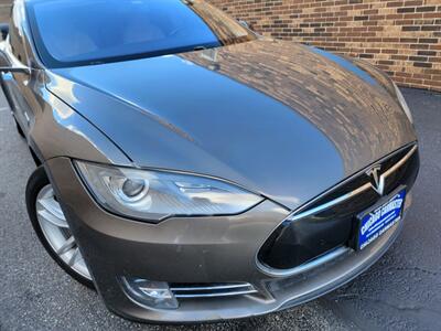 2015 Tesla Model S 90 - UpGraded Battery - 280 Miles with Full Charge  - Highway Auto Pilot - Save $$$ on Gas - Charge & Drive - NO Accident - Clean Auto check Report & Title - Photo 40 - Wood Dale, IL 60191