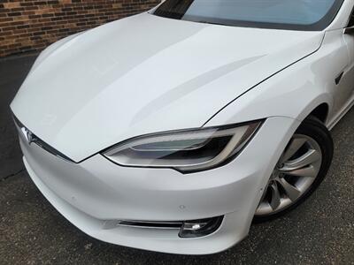 2016 Tesla Model S 75 -- 7 Passenger/Jump Seat -  250 Miles on Full  Charge - Autopilot - Premium Upgrades Package - Sunroof - Smart Air Suspension - Power and Lighting Package - NO Accident - Clean Title - Photo 35 - Wood Dale, IL 60191