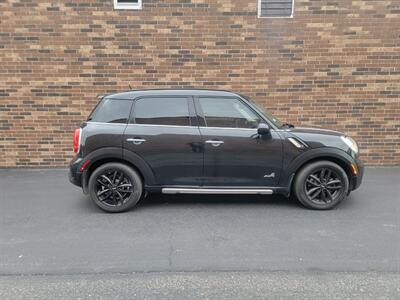 2016 MINI Countryman Cooper S ALL4 -- Only 42K Miles -- Automatic -  Backup Camera - Sunroof - NO Accident - Clean Title - Photo 5 - Wood Dale, IL 60191