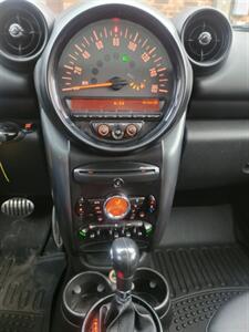 2016 MINI Countryman Cooper S ALL4 -- Only 42K Miles -- Automatic -  Backup Camera - Sunroof - NO Accident - Clean Title - Photo 10 - Wood Dale, IL 60191