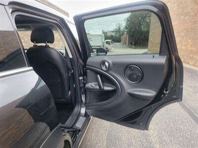 2016 MINI Countryman Cooper S ALL4 -- Only 42K Miles -- Automatic -  Backup Camera - Sunroof - NO Accident - Clean Title - Photo 19 - Wood Dale, IL 60191