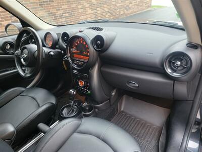 2016 MINI Countryman Cooper S ALL4 -- Only 42K Miles -- Automatic -  Backup Camera - Sunroof - NO Accident - Clean Title - Photo 15 - Wood Dale, IL 60191