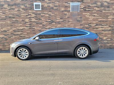 2017 Tesla Model X 75D AWD -- 3rd Row Seat - 7 Passengers  -- Full-self Driving Computer - Ultra High Fidelity Sound - Autopilot - Premium Upgrades Package - Smart Air Suspension - Technology Package - NO Accident - Clean Title - Photo 8 - Wood Dale, IL 60191