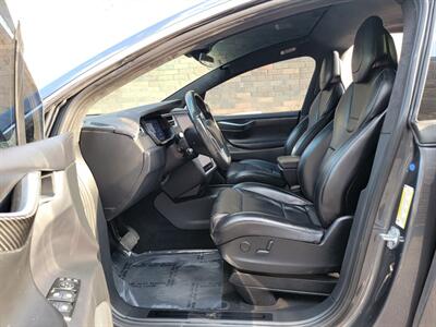 2017 Tesla Model X 75D AWD -- 3rd Row Seat - 7 Passengers  -- Full-self Driving Computer - Ultra High Fidelity Sound - Autopilot - Premium Upgrades Package - Smart Air Suspension - Technology Package - NO Accident - Clean Title - Photo 26 - Wood Dale, IL 60191
