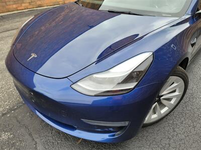 2022 Tesla Model 3 Long Range AWD -- 340 Miles on Full charge --  Full Self-Driving Capability - Cold Weather Package - AutoPilot - NO Accident - Clean Title - Photo 36 - Wood Dale, IL 60191