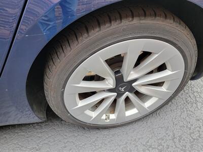 2022 Tesla Model 3 Long Range AWD -- 340 Miles on Full charge --  Full Self-Driving Capability - Cold Weather Package - AutoPilot - NO Accident - Clean Title - Photo 33 - Wood Dale, IL 60191