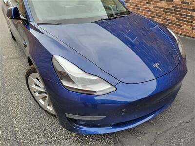 2022 Tesla Model 3 Long Range AWD -- 340 Miles on Full charge --  Full Self-Driving Capability - Cold Weather Package - AutoPilot - NO Accident - Clean Title - Photo 37 - Wood Dale, IL 60191