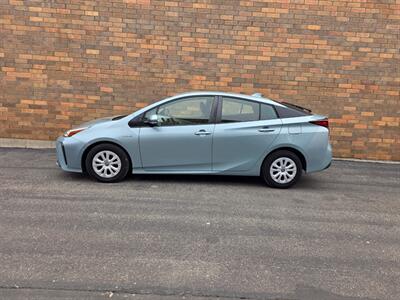 2020 Toyota Prius Hybrid LE - Only 40K Miles -  One Owner -  Backup Camera - Bluetooth - Very Clean - All Serviced - Clean Title - Battery Warranty 150K Miles - Photo 6 - Wood Dale, IL 60191