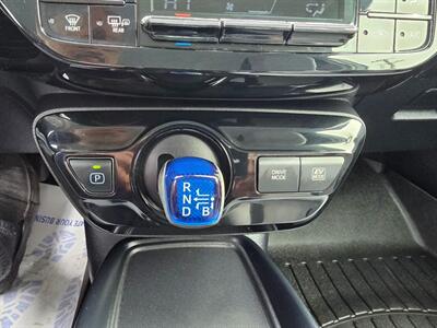 2020 Toyota Prius Hybrid LE - Only 40K Miles -  One Owner -  Backup Camera - Bluetooth - Very Clean - All Serviced - Clean Title - Battery Warranty 150K Miles - Photo 13 - Wood Dale, IL 60191