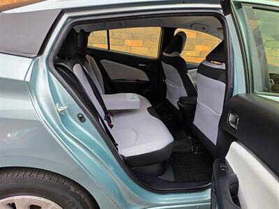 2020 Toyota Prius Hybrid LE - Only 40K Miles -  One Owner -  Backup Camera - Bluetooth - Very Clean - All Serviced - Clean Title - Battery Warranty 150K Miles - Photo 26 - Wood Dale, IL 60191