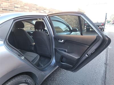 2019 Kia Rio S -- Backup Camera - Bluetooth - All Serviced - Clean Title - Photo 17 - Wood Dale, IL 60191