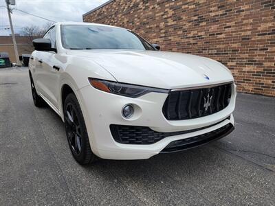 2017 Maserati Levante AWD -- Navigation - Backup Camera - Bluetooth - NO Accident - Clean Title - Photo 35 - Wood Dale, IL 60191