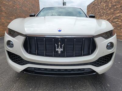 2017 Maserati Levante AWD -- Navigation - Backup Camera - Bluetooth - NO Accident - Clean Title - Photo 38 - Wood Dale, IL 60191