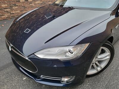 2014 Tesla Model S 60 -- 197 Miles on Full Charge - Subzero Weather  Package - Charge & Drive - Save $$$ on Gas - NO Accident - Clean Title - Photo 33 - Wood Dale, IL 60191