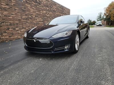 2014 Tesla Model S 60 -- 197 Miles on Full Charge - Subzero Weather  Package - Charge & Drive - Save $$$ on Gas - NO Accident - Clean Title - Photo 43 - Wood Dale, IL 60191