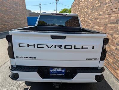 2021 Chevrolet Silverado 1500 Custom 4WD -- 4dr CREW CAB -- 2.7L Turbo I4 310hp  - Backup Camera - Bluetooth - 1 Owner - NO Accident - Clean Title - Photo 8 - Wood Dale, IL 60191