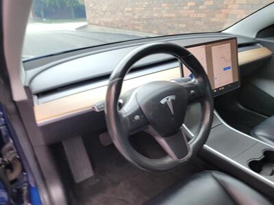 2018 Tesla Model 3 Long Range - 249 Miles on Full Charge -  Full Self-Driving Capability - Auto Pilot - Cold Weather Package - Premium Audio - 1 Owner - Charge & Drive - NO Accident - Clean Title - Photo 21 - Wood Dale, IL 60191