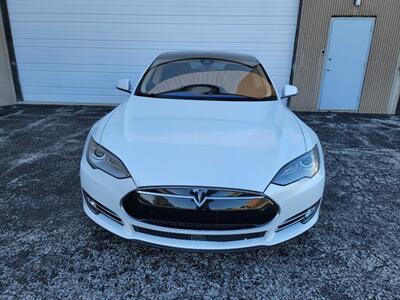 2015 Tesla Model S 85 -- FREE SUPERCHARGE -- 264 Miles in Full Charg  - Ultra High Fidelity Sound - Auto Pilot with convenience features - All Glass Panoramic Roof - Smart Air Suspension - Tech Package - Photo 8 - Wood Dale, IL 60191