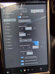 2015 Tesla Model S P90DL Ludicrous Performance AWD - 286 Miles on Full Charge - Auto Pilot - Ultra High Fidelity Sound - Premium Upgrades Package - Air Suspension - Power and Lighting Package - Clean Title - Photo 13 - Wood Dale, IL 60191