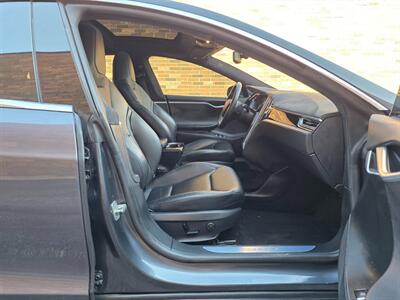 2015 Tesla Model S P90DL Ludicrous Performance AWD - 286 Miles on Full Charge - Auto Pilot - Ultra High Fidelity Sound - Premium Upgrades Package - Air Suspension - Power and Lighting Package - Clean Title - Photo 23 - Wood Dale, IL 60191