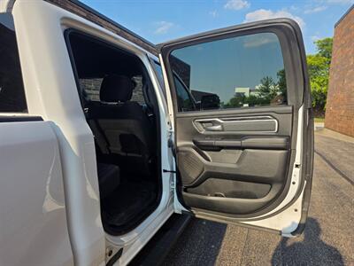 2022 RAM 1500 Big Horn 4WD - EcoDiesel 3.0L Biodiesel Turbo V6 Navigation - Backup Camera - Bluetooth - One Owner - NO Accident - Clean Title - Photo 20 - Wood Dale, IL 60191
