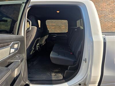 2022 RAM 1500 Big Horn 4WD - EcoDiesel 3.0L Biodiesel Turbo V6 Navigation - Backup Camera - Bluetooth - One Owner - NO Accident - Clean Title - Photo 23 - Wood Dale, IL 60191